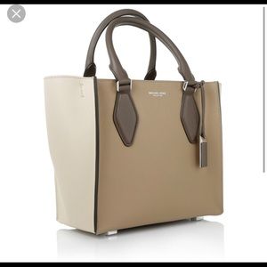 Gracie Collection Tote